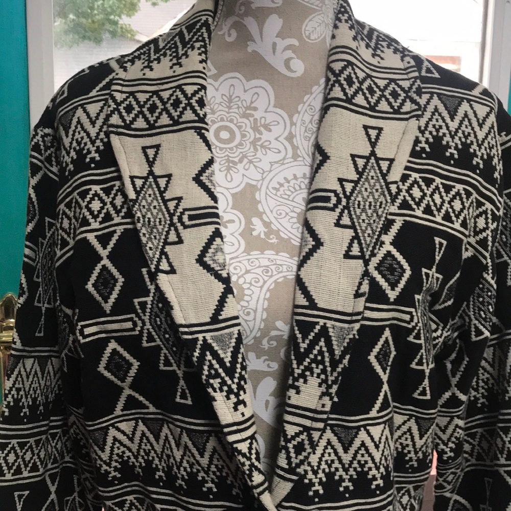 Aztec Print Reversible Crop Jacket - image 3